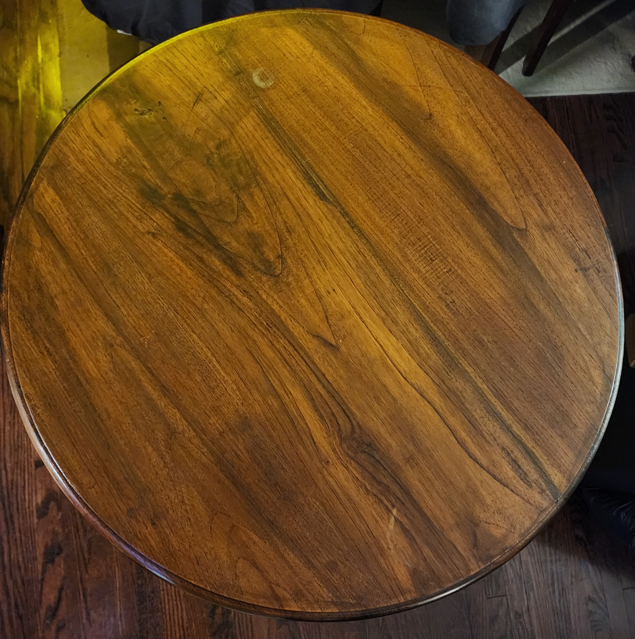 Round Wood Table