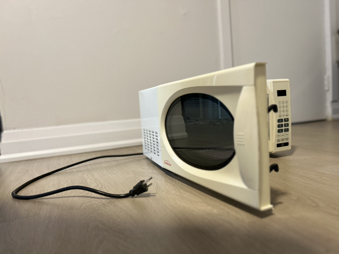 Microwave - photo 3