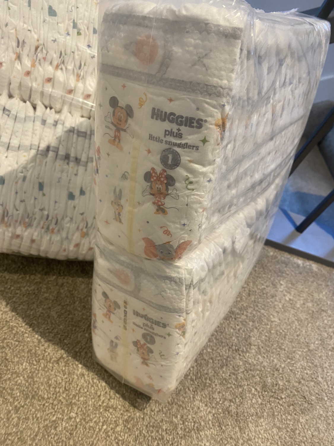 HUGGIES- size one diapers - photo 2