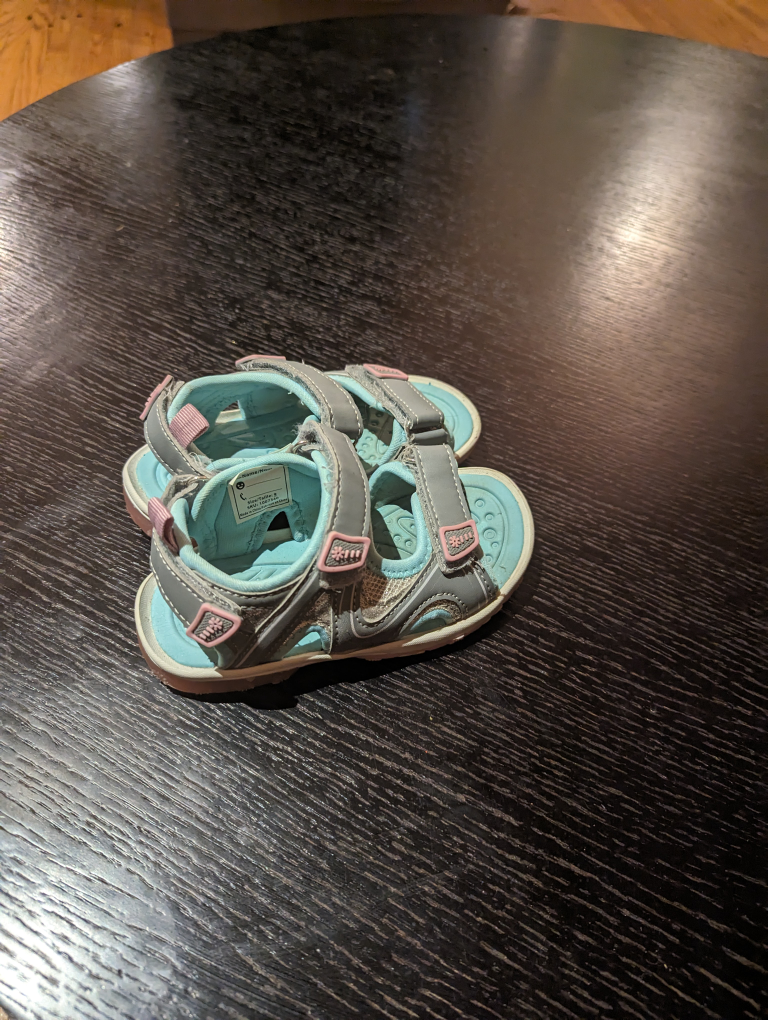 sandals or summer size 9 for kids thumbnail