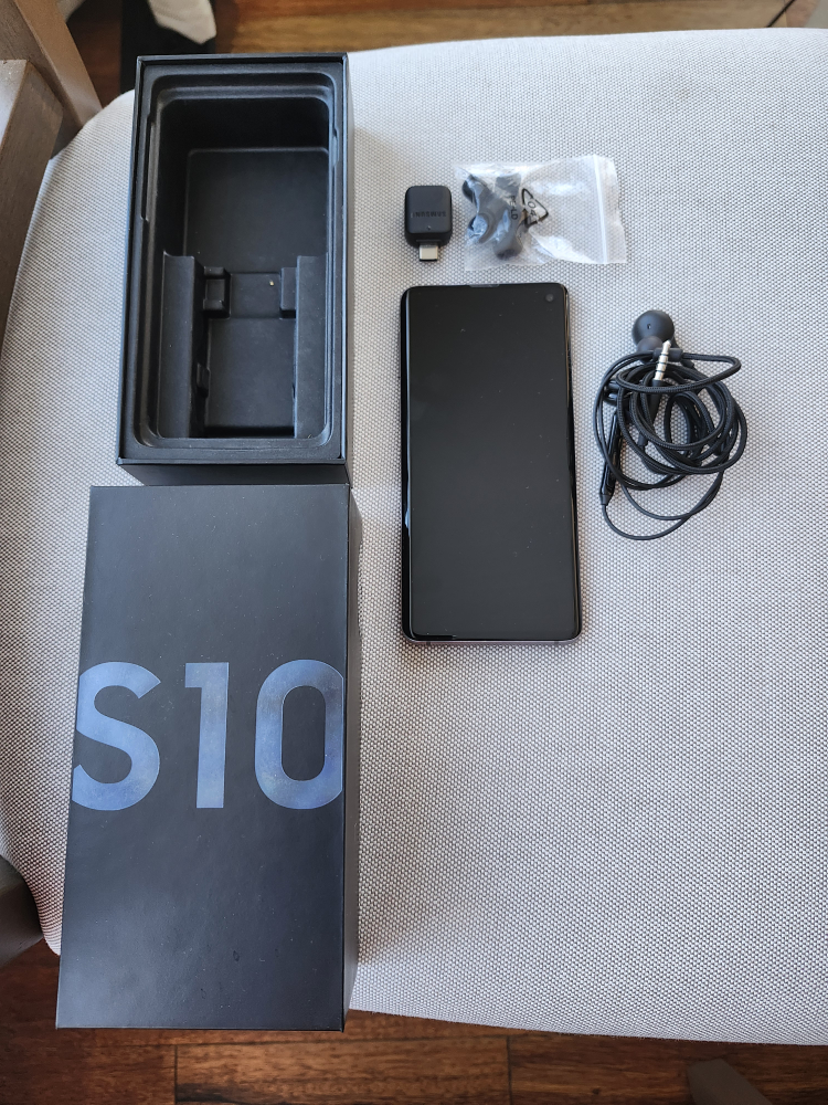 Samsung S10 128G Excelent Condition - photo 2