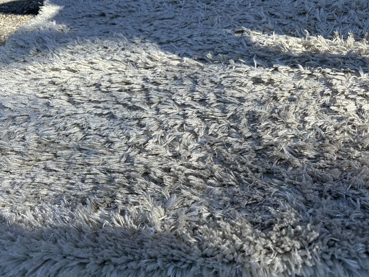 White Area Rug - photo 2