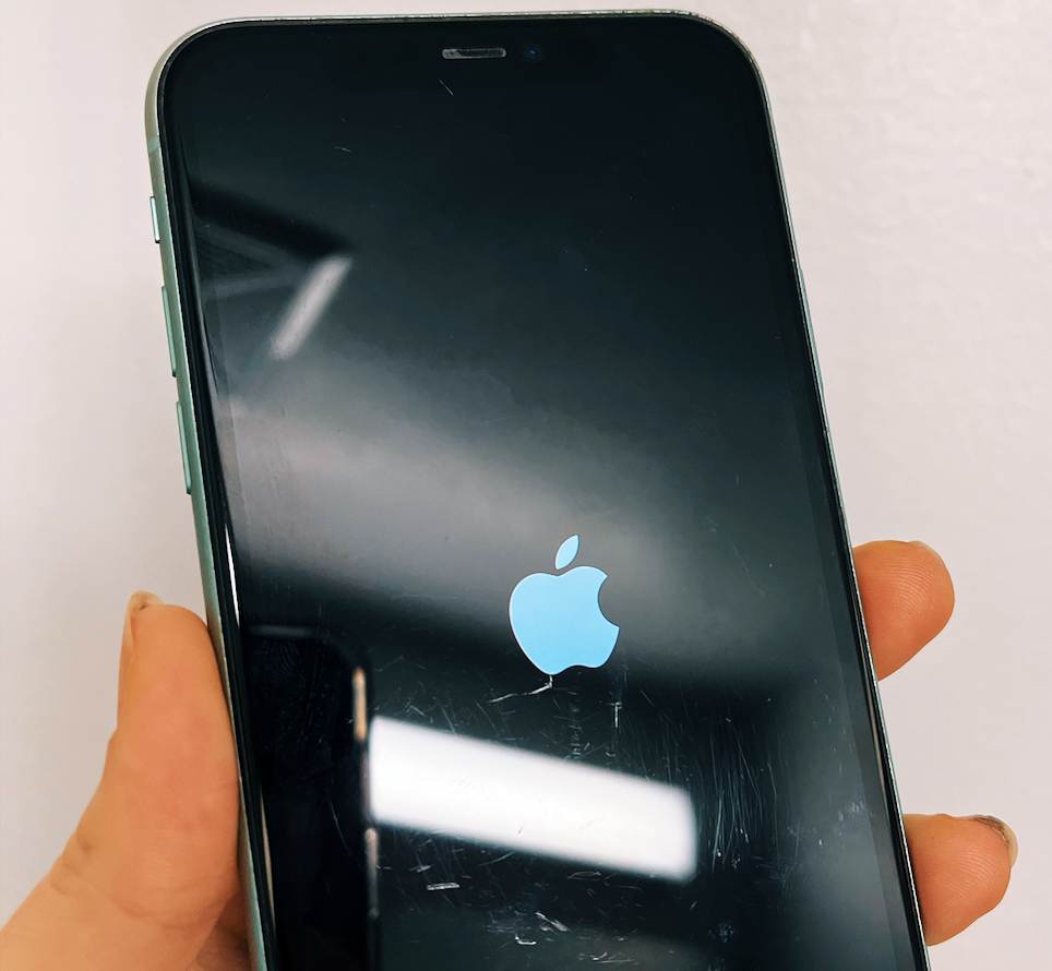 iPhone 11 Teal 64GB - Good Condition - photo 3