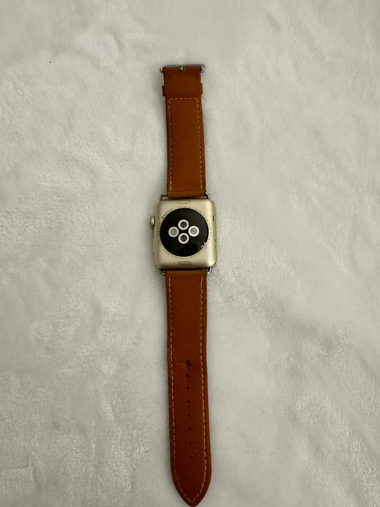 Apple Watch Series 2 | 42mm | Starlight (Gold) Aluminum - photo 2
