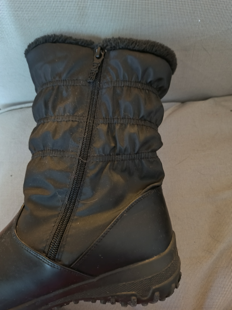 totes Madina women's winter boots - photo 2