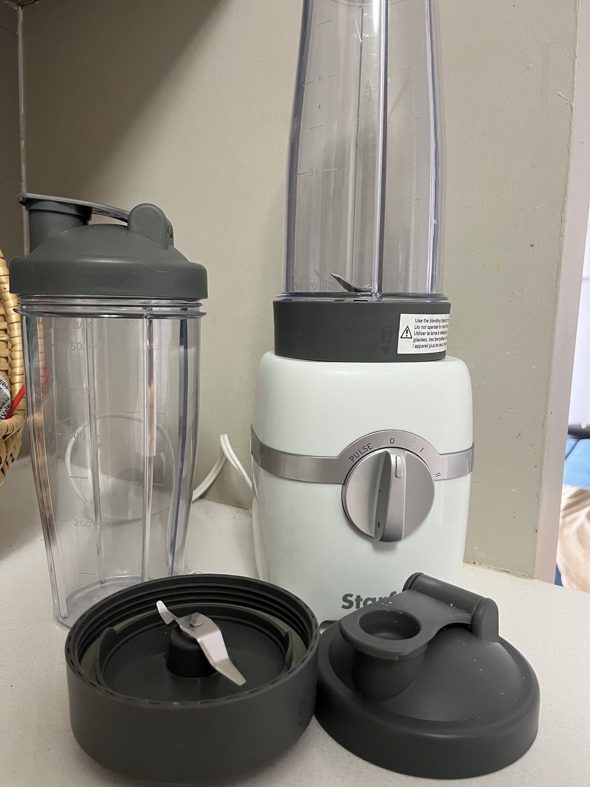 Starfrit smoothie blender mixer Move out sale