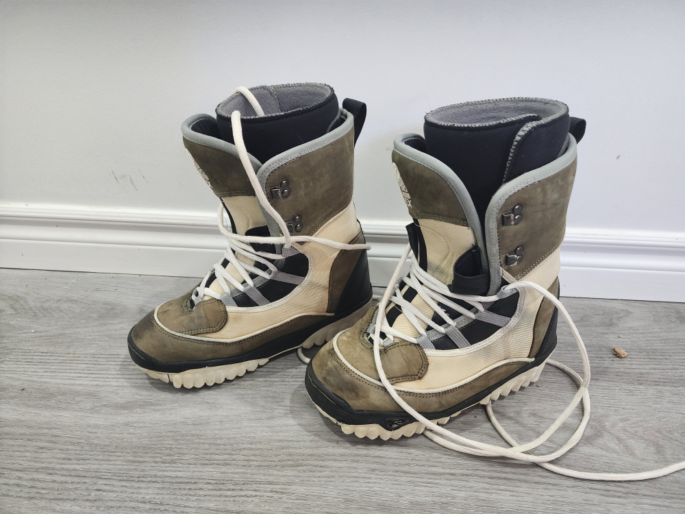 Rossignol Snowboard Boots size 9M