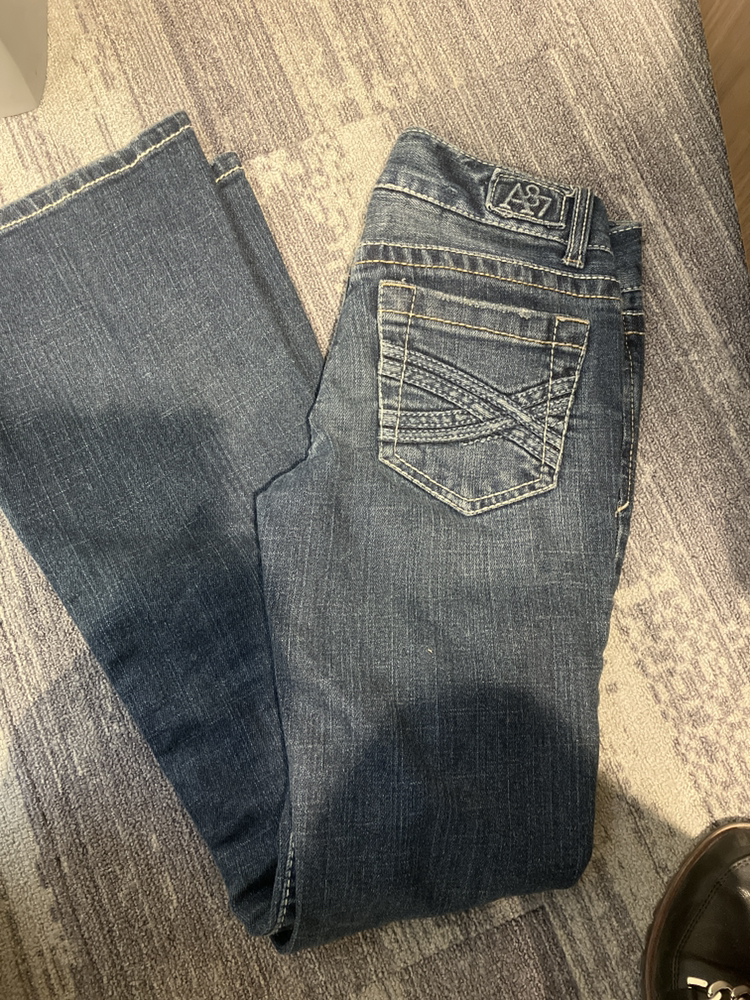4 jeans size 00 - price for ALL 4 image indicator(3)