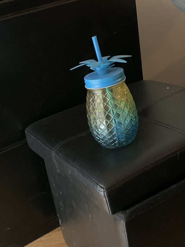 Glass Pineapples Cup W/ Screw on straw top