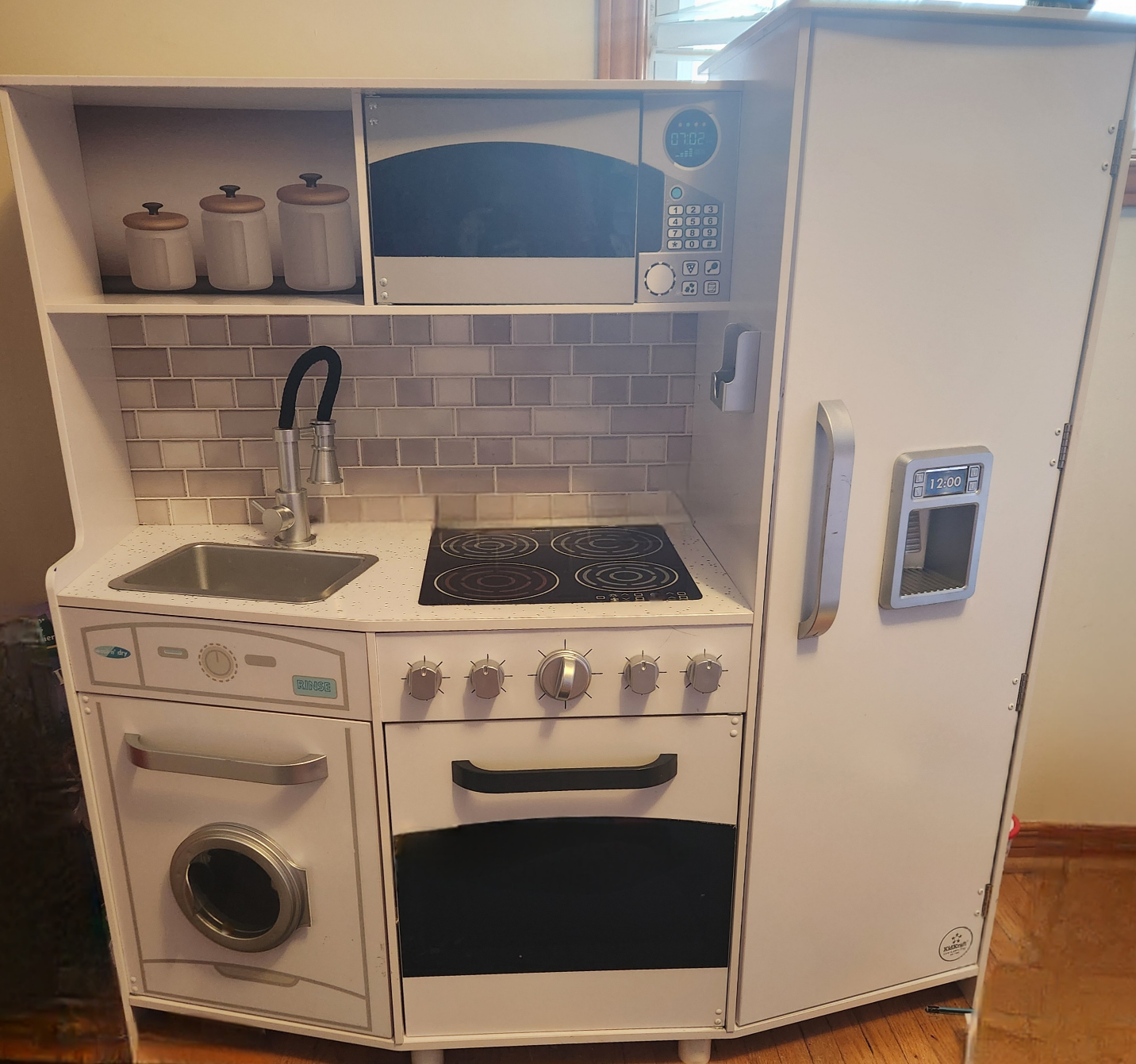 Wooden Toy kitchen thumbnail