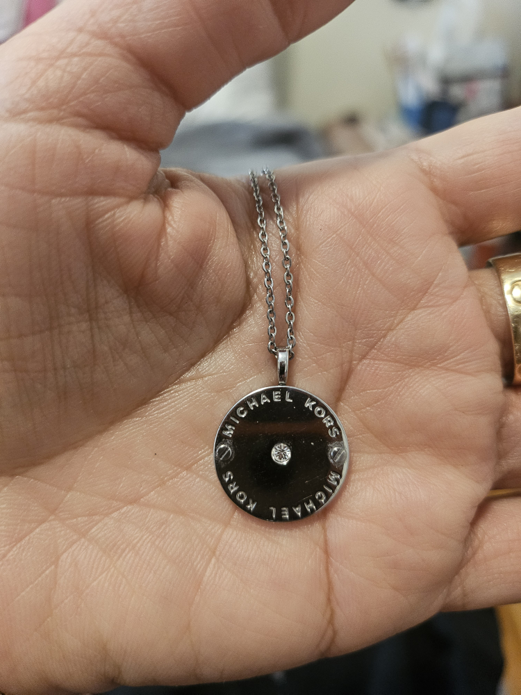 Michael Kors image indicator(3)