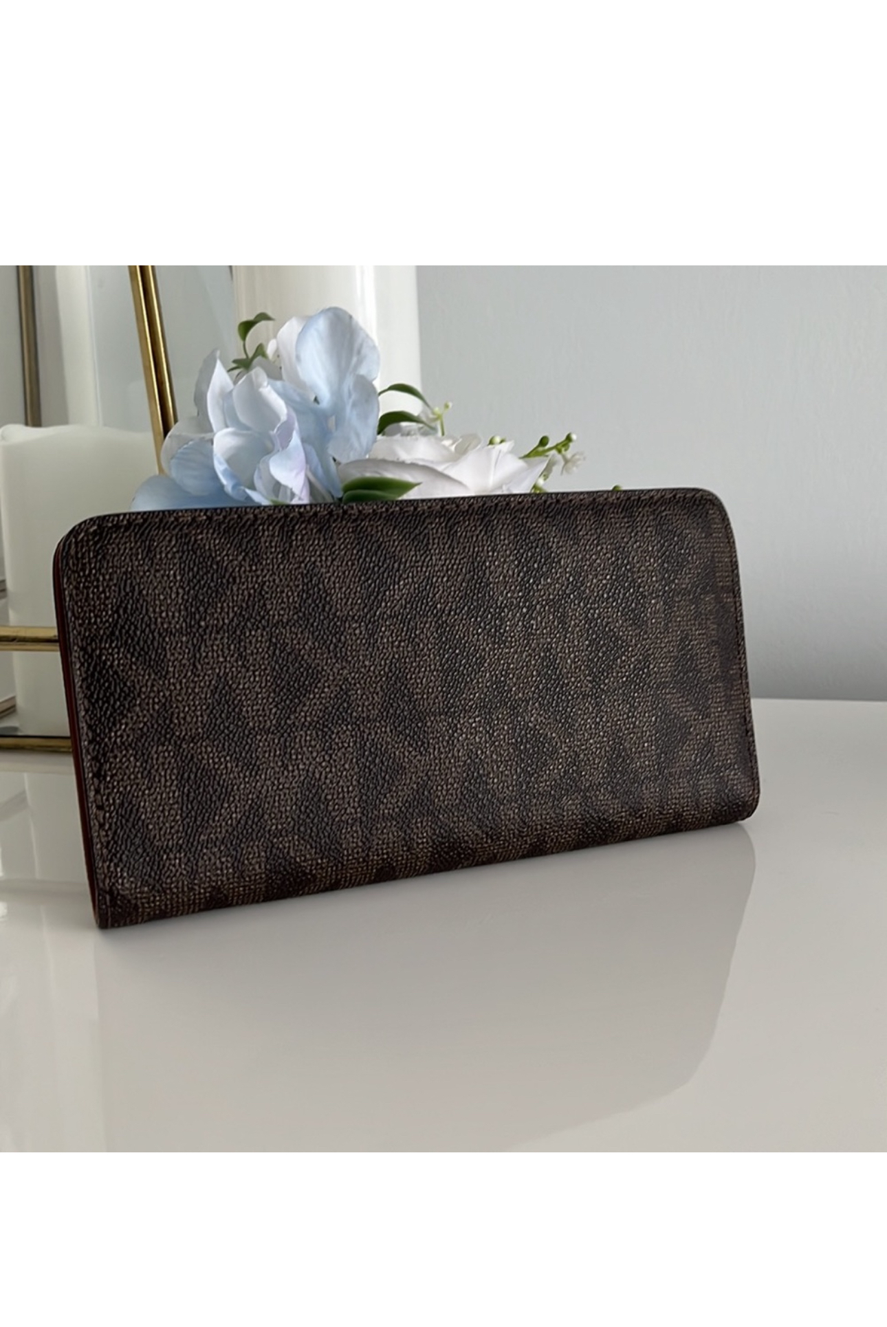 Michael Kors Wallet - photo 2