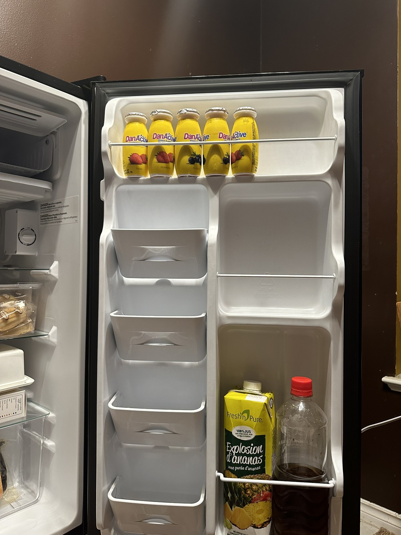 Compact fridge, Mini fridge Artic King - photo 3