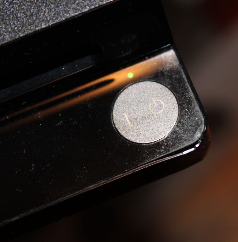 Playstation 3 160gb w/ Accessories + 7 Games image indicator(6)