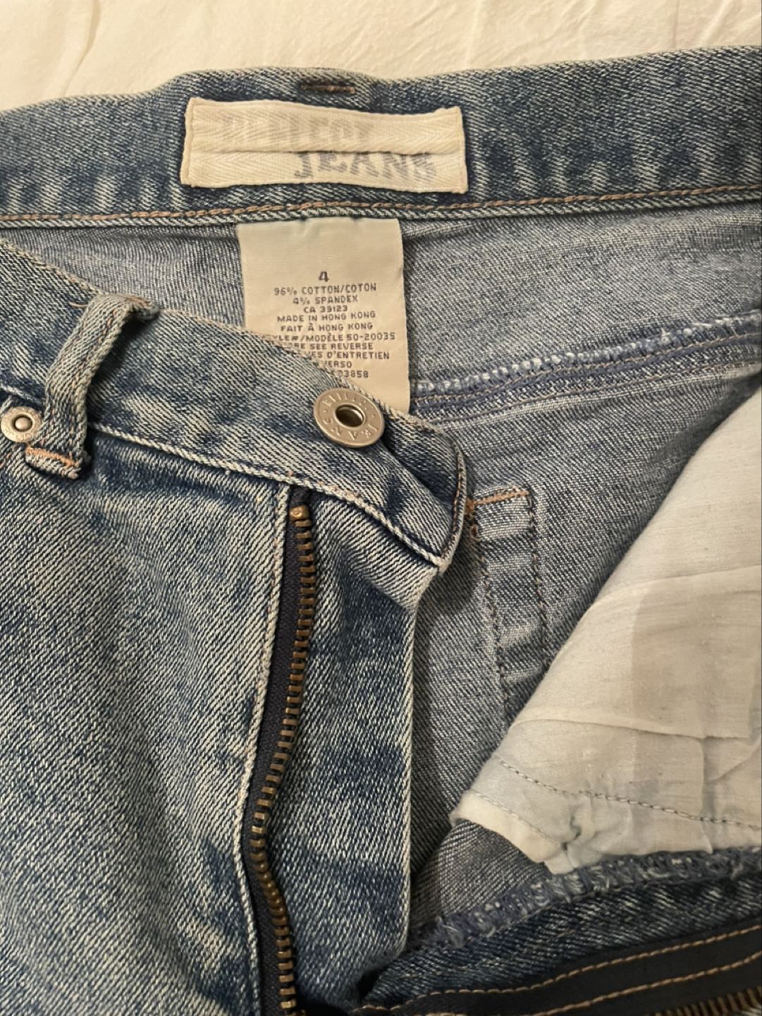 Vintage denim shorts image indicator(2)