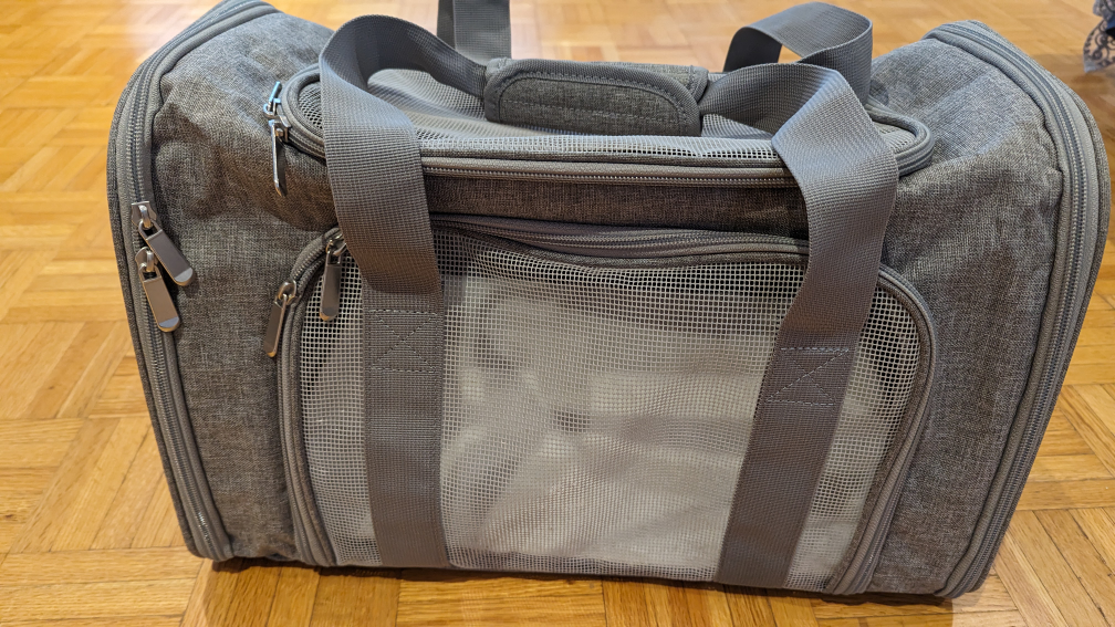 pet carrier