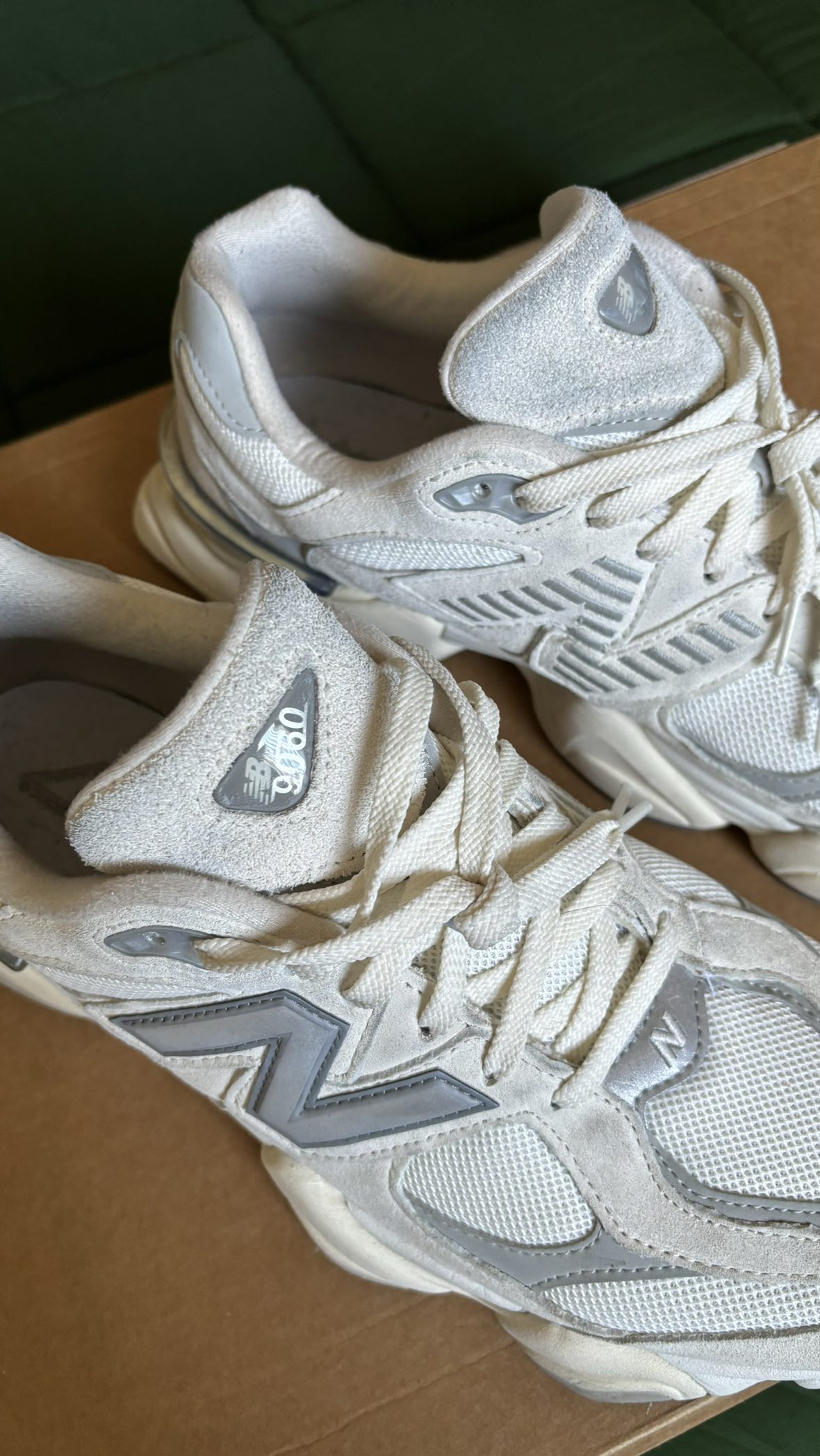 NEW BALANCE 9060 (Off-White & Gray) - photo 2