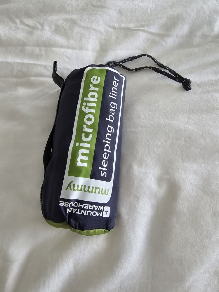 Mountain Wearhouse Microfibre sleeping bagliner - photo 2