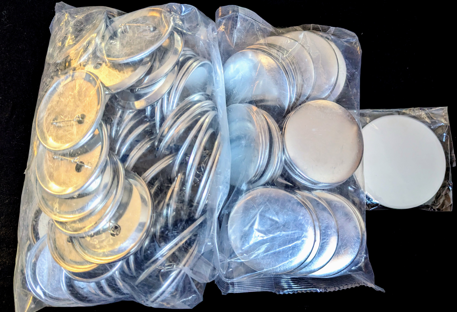 2.28 Blank Buttons (95)