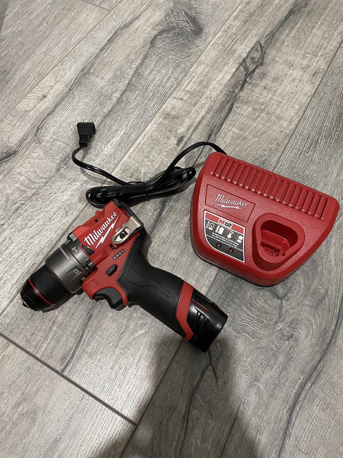 Milwaukee M12 hammer drill