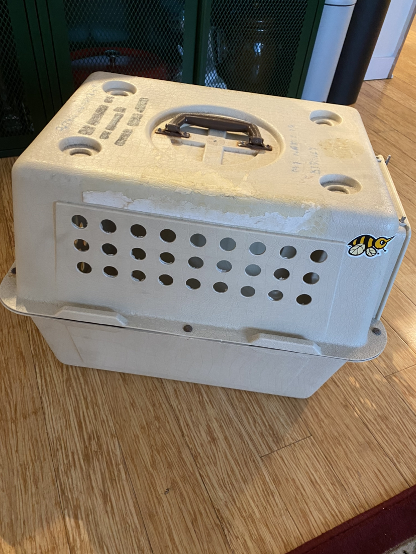 Pet carrier image indicator(3)