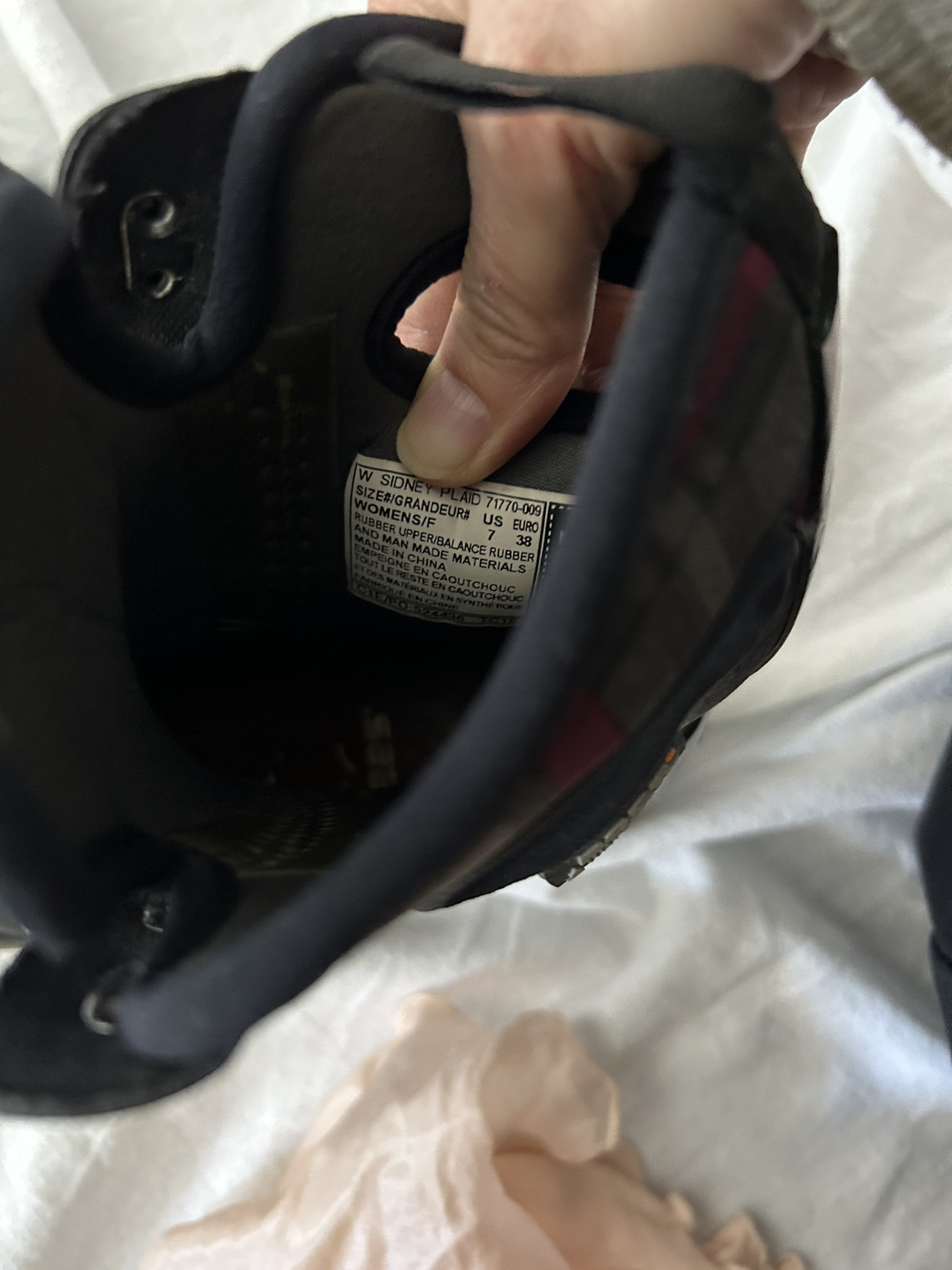 Bog’s waterproof boots image indicator(4)