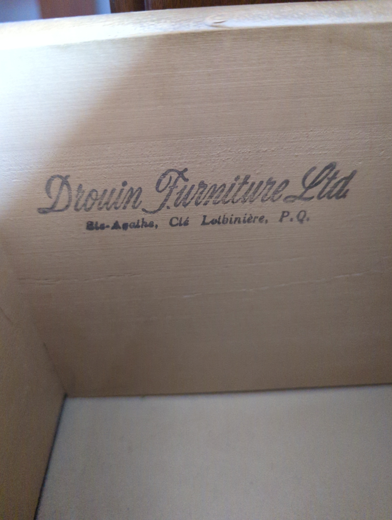 antique Drouin furniture ltd 4 drawer - photo 2