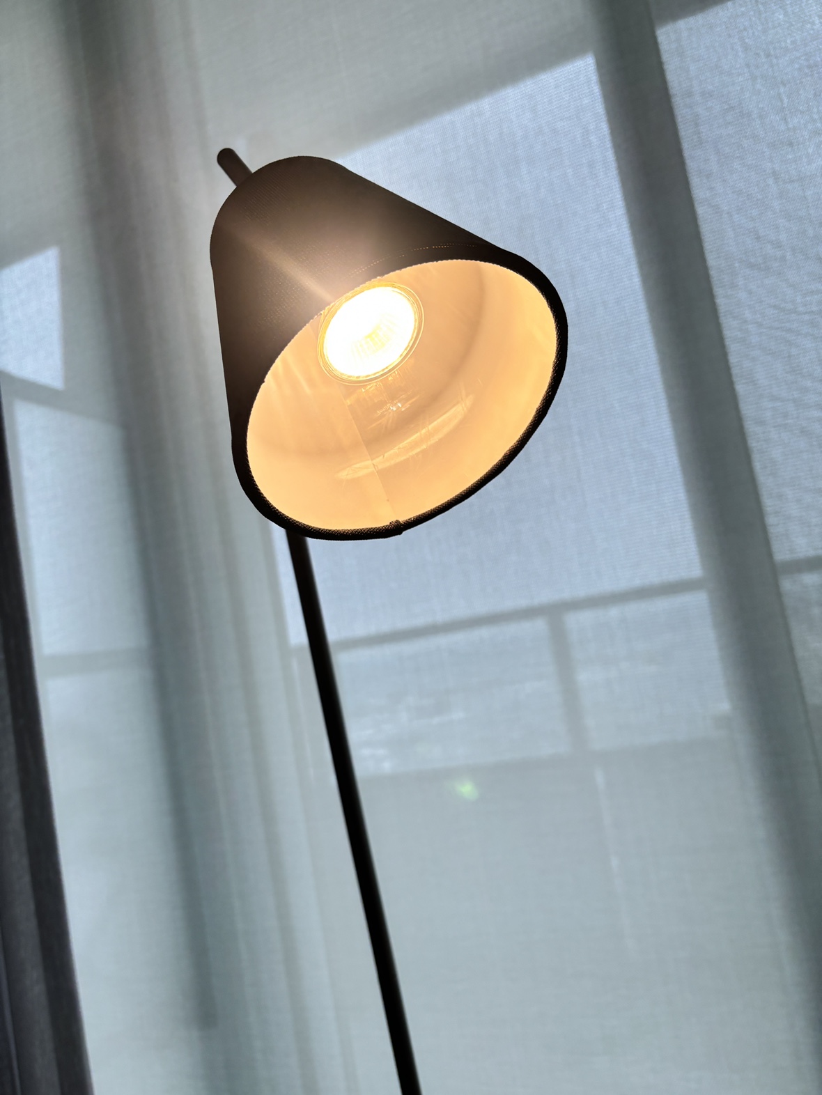 Ikea LED floor lamp - photo 3