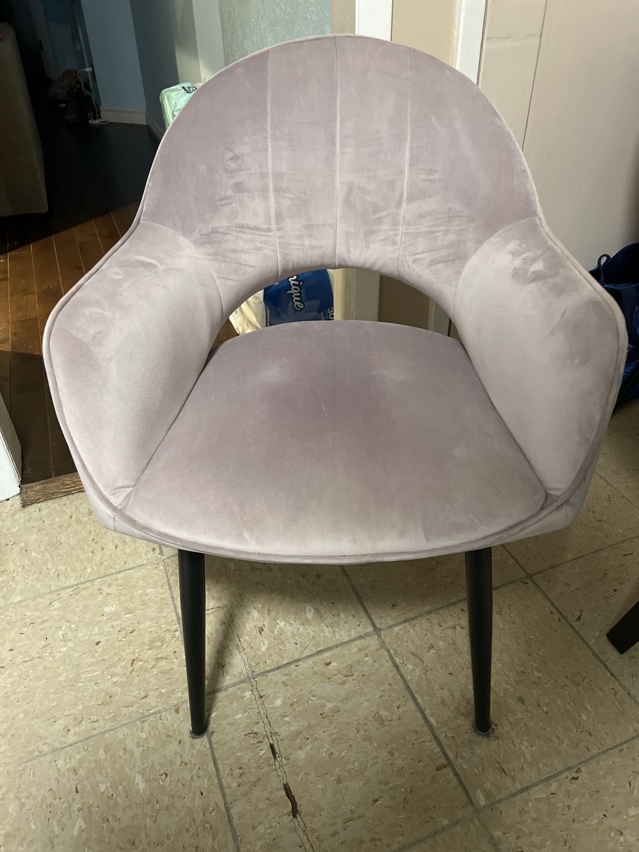 2 Structube Dining Chairs thumbnail