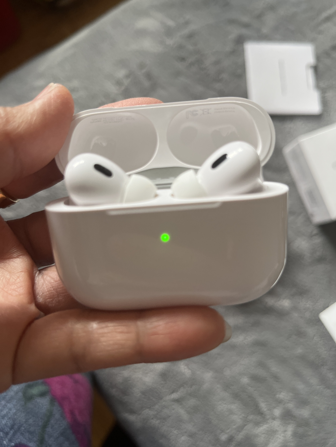 High Quality Airpods image indicator(4)