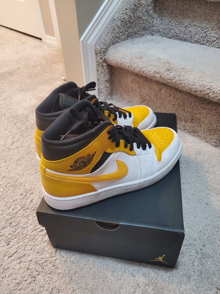 AIR JORDAN 1 MID - photo 4