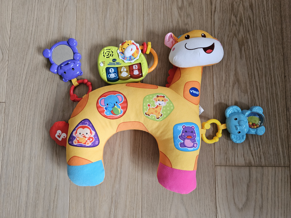 Vtech tummy time pillow thumbnail