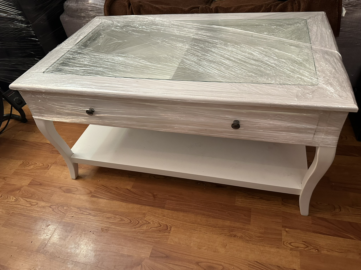 JYSK Glass top Coffee Table - photo 4