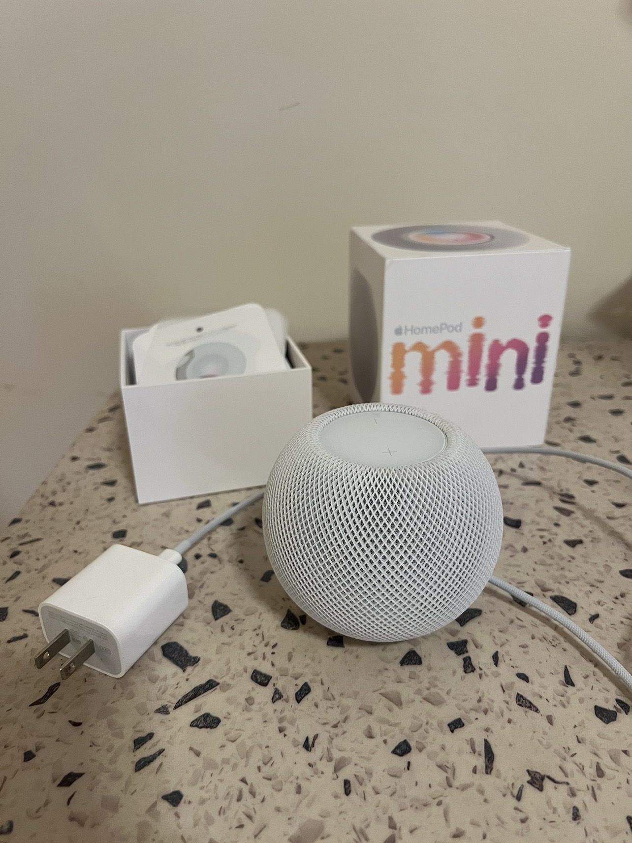 Mini home pod