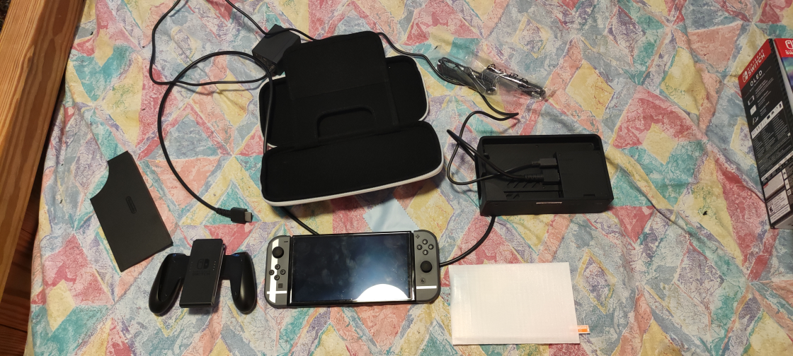 Nintendo switch OLED - photo 3