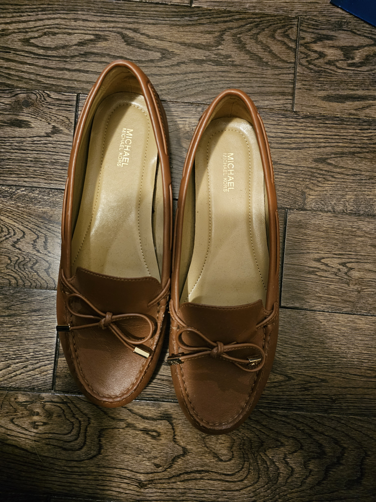 Michael Kors loafers thumbnail