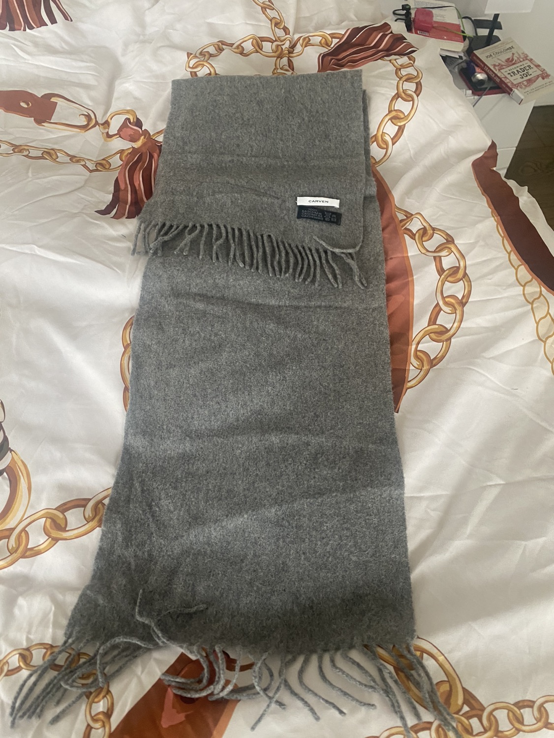 Carven 100% Cashmere Grey Scarf - photo 2