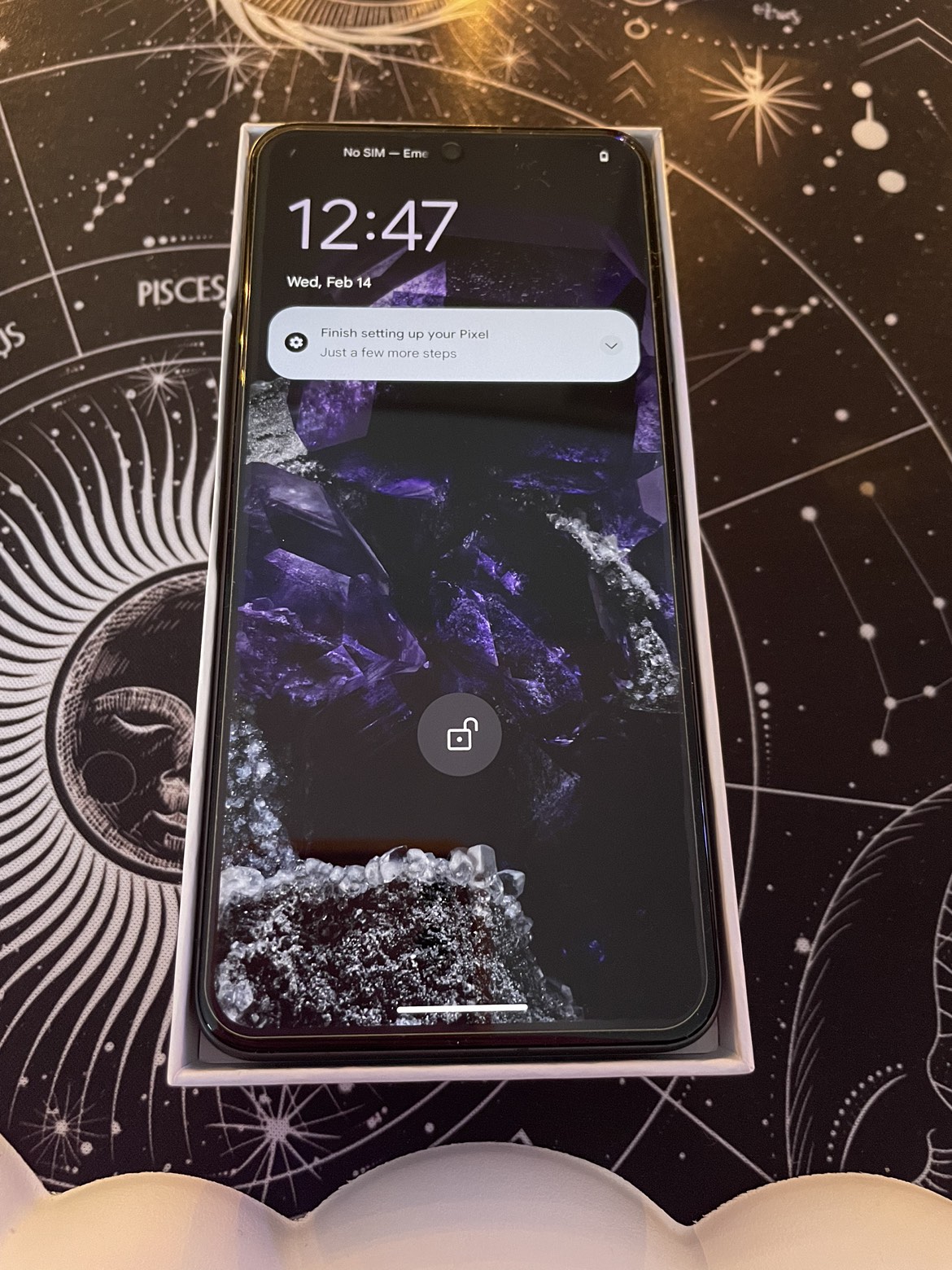 Pixel 8 - 128gb - 3 months old