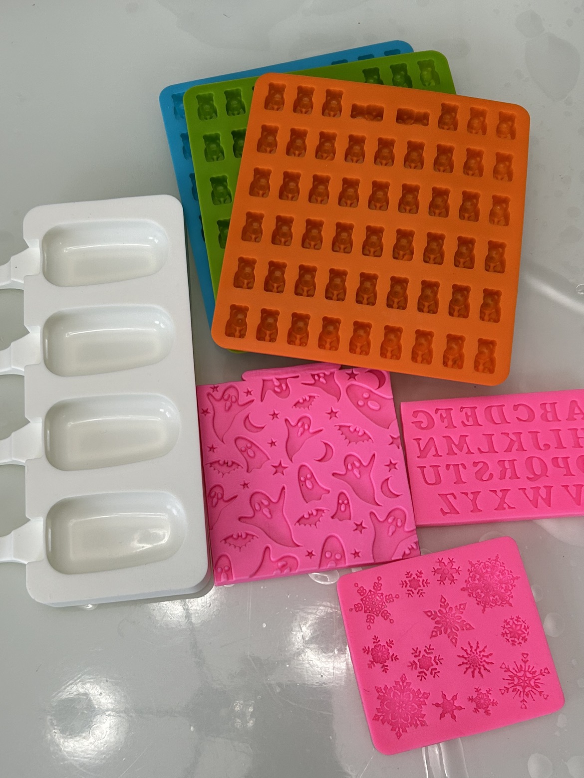 Molds thumbnail