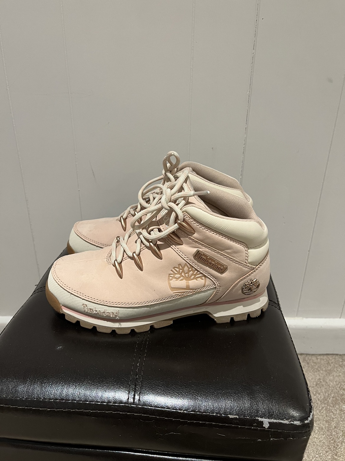 Timberland boots image indicator(2)