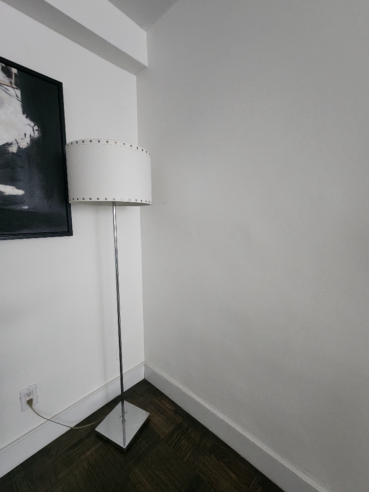 floor lamp - photo 2