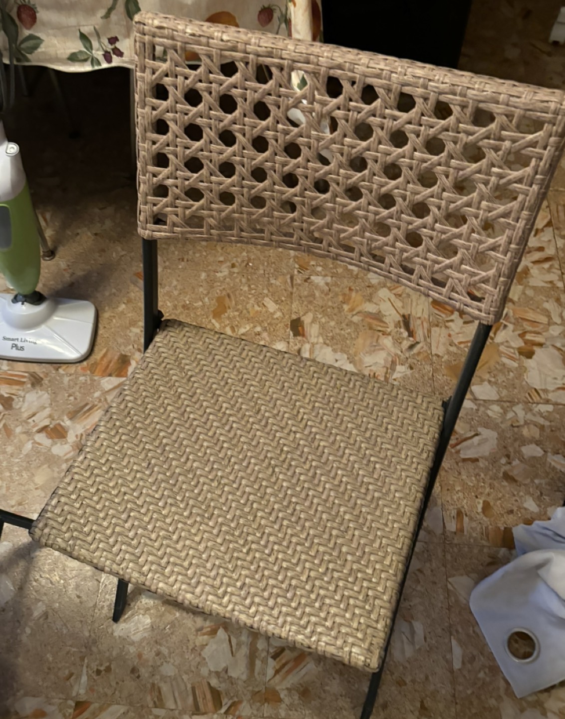 Outdoor table and chairs - photo 2