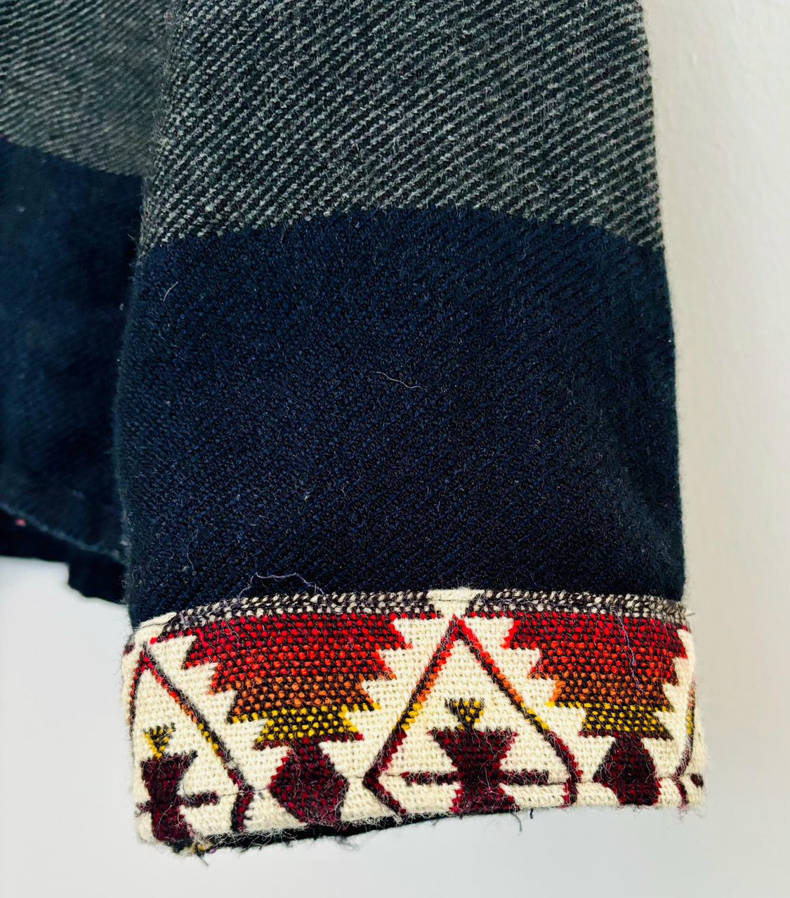 Handmade Ecuadorian Alpaca Unisex Hoodie - photo 4