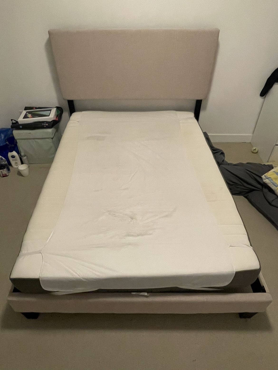 Moving out sale! Twin bed frame and mattress for sale - photo 2