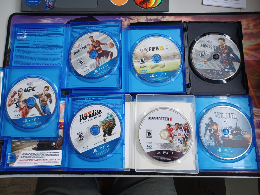 PS4 Games / 1 PS3 FIFA 11 Game image indicator(3)