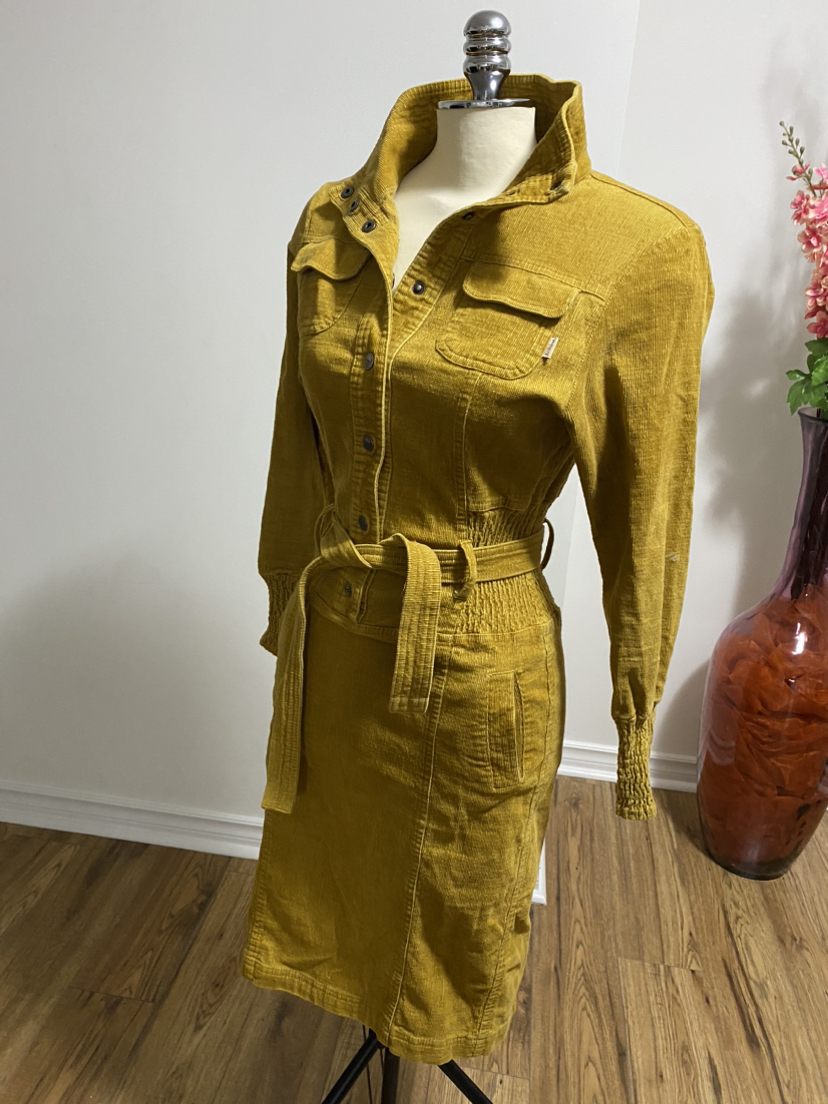 Cute Velvet dress . Excellent condition. Size S - photo 2