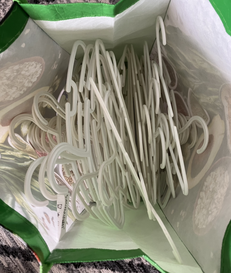 73 baby size hangers - photo 2