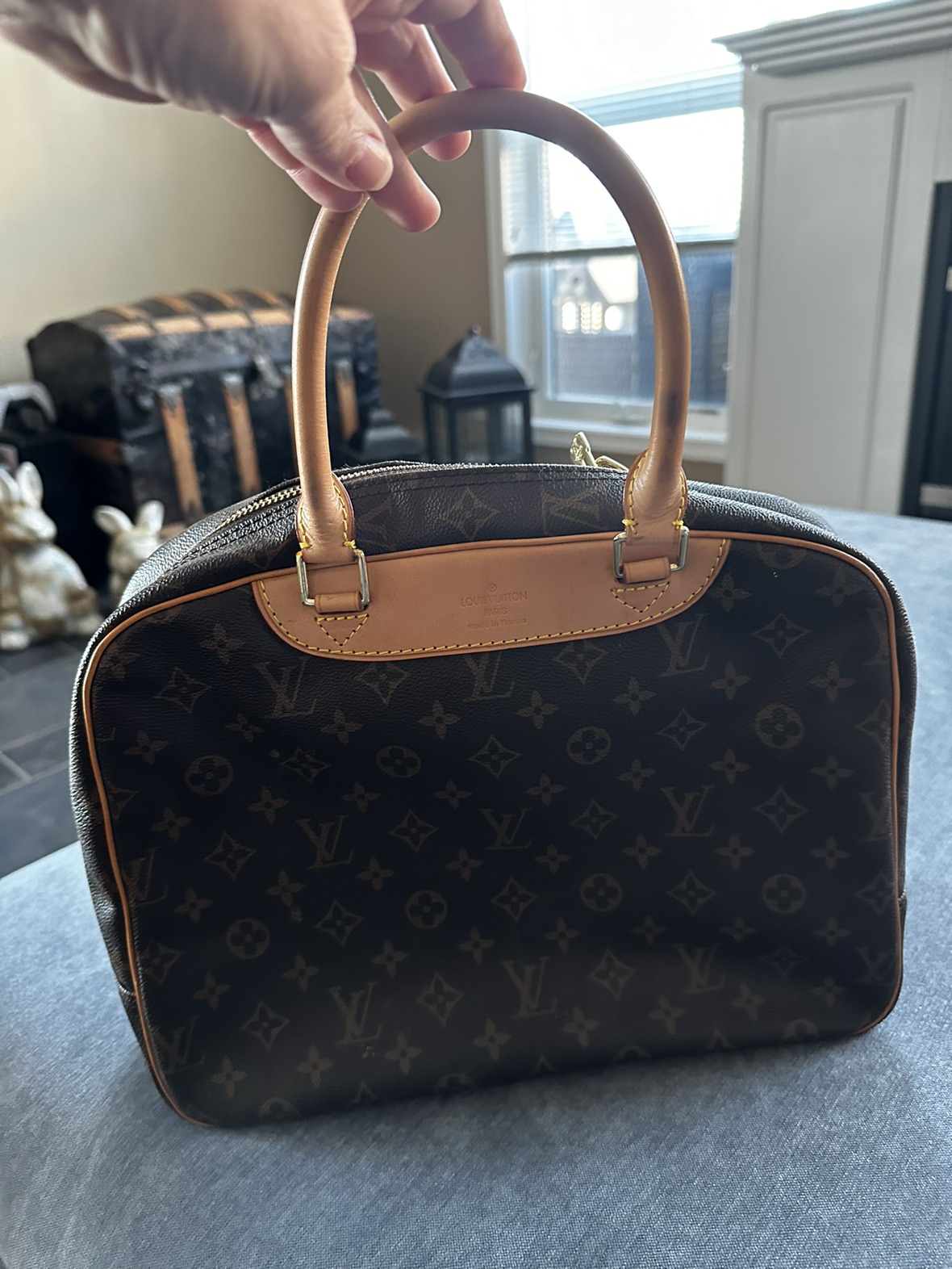 Louis Vuitton - not authentic - photo 2