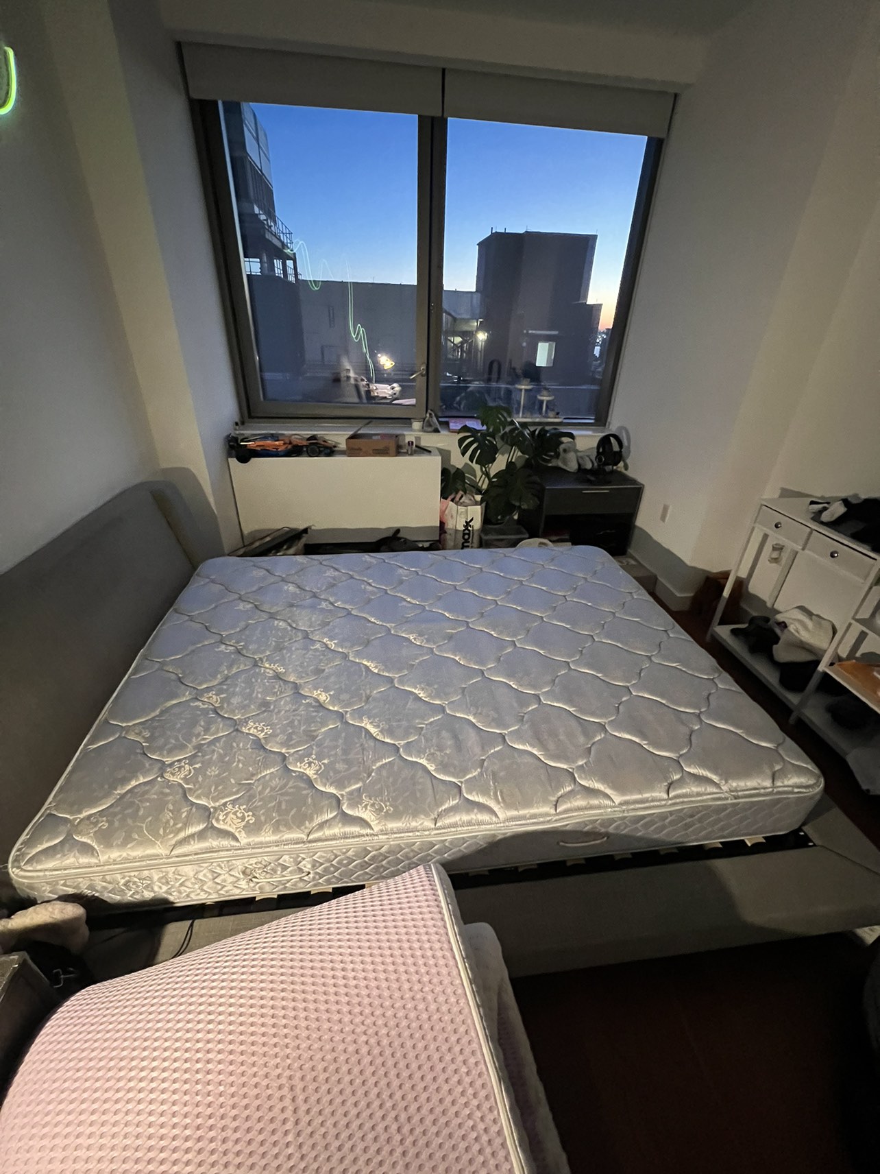 firm queen size mattress #freecycle