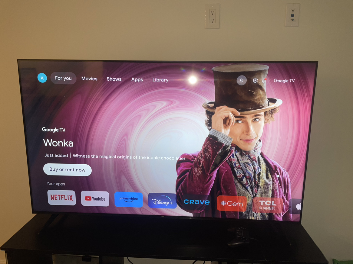 Barely used 65 inches TCL 4K SmartTv